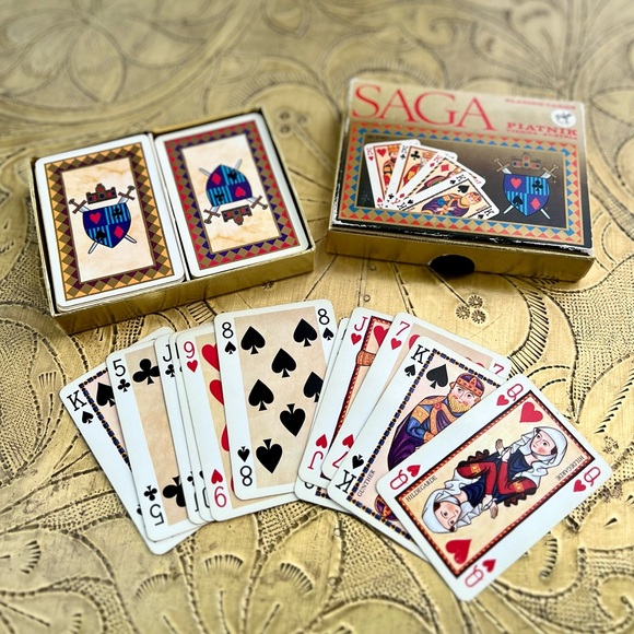Vintage Saga Piatnik Playing Cards Vienna Austria 2 Deck Set 1976 - Picture 4 of 4